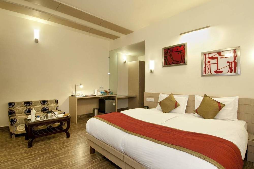 אגרה Hotel Shree Residency מראה חיצוני תמונה